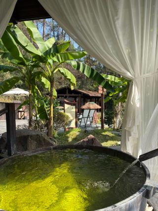 A mountain thermal resort where you'll want to switch off your phone.