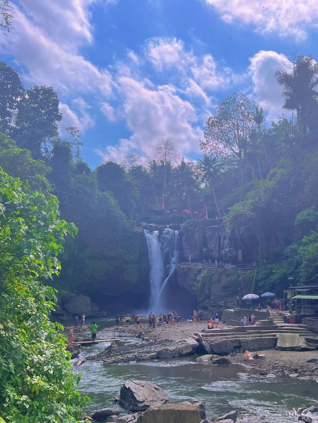 Tegenungan : Bali's Refreshing Falls 💧 