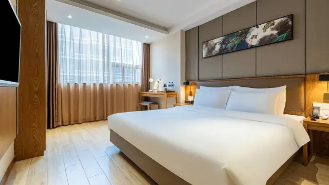 交通が非常に便利で、貴陽駅から非常に近いです！