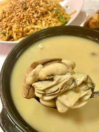 跟住柴九哥去穩食😋