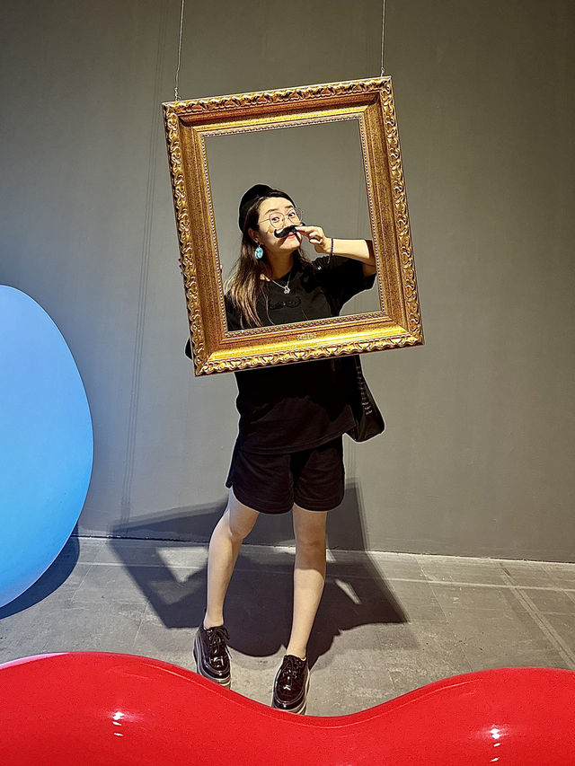 上海探展|超現實:“AI達利+探夢達利”沉浸藝術大展 上海探展|超現實:“AI達利+探夢達利”沉浸藝術大展