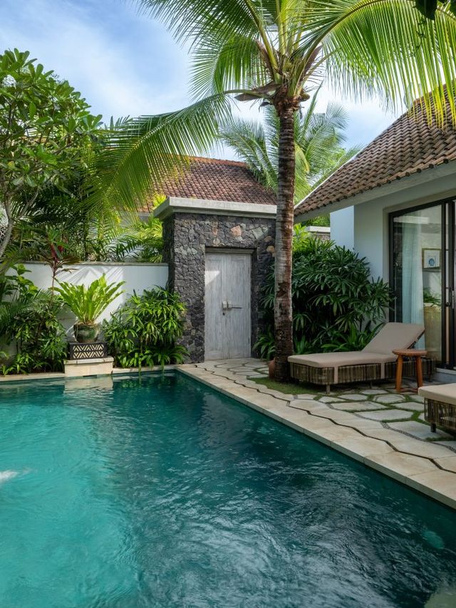 🌴 Komodo's Serene Sudamala Resort Escape 🌅
