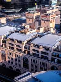🌟🏨 Sandton's Stylish Sleeps: Raphael Suites! 🛌✨