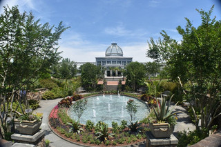 Exploring Richmond: American Charm and Natural Wonders.
