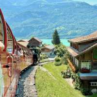 Golden pass through Brienz such a Heaven place 