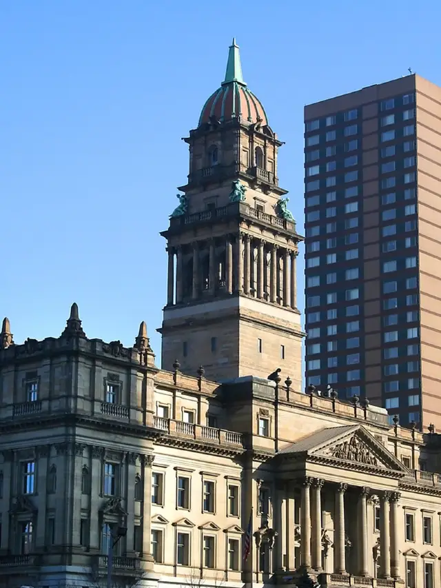 Detroit One-Day Tour Guide | Off-the-Beaten-Path Travel Destinations Recommended. 