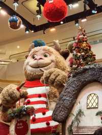 🎄2024聖誕香港金鐘太古廣場：巨型萌獸織毛衣