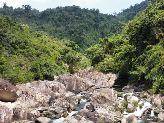 🌿 Sanya’s Waterfalls: Sanya Beyond the Beaches 🌊    