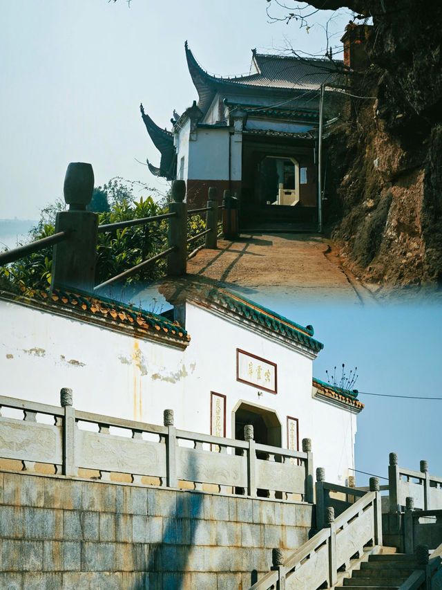 必去！依懸崖而建的湖南空靈寺，獨特韻味醉人心