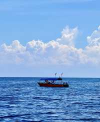 Originally, I thought Semporna was already beautiful, until I visited Redang Island...