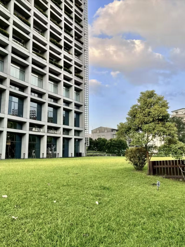 時光交疊，藝文之旅