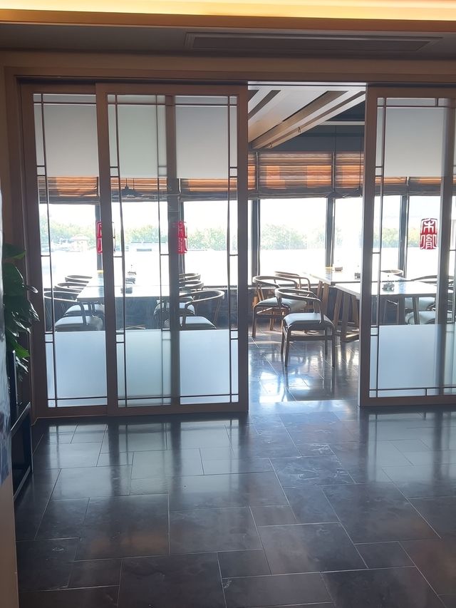《杭州祺悅西湖宋胤酒店：西湖畔嘅品質之選》