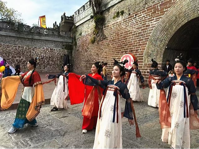 重生之我在孔子故鄉當半日古人