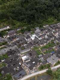 廈門出發2H真係好少用「震撼」形容一座山