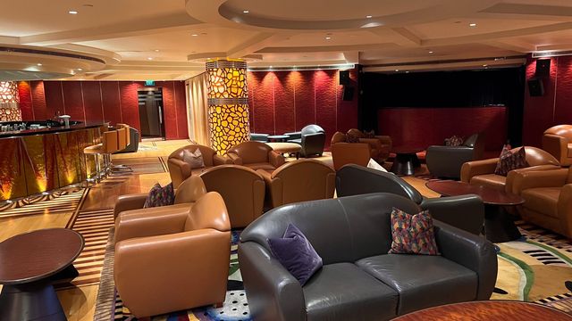 A Stay in Art Deco Bliss