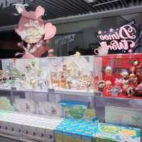 上海POPMART LABUBU
