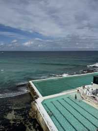 【邦迪海灘 Bondi Beach｜陽光與浪潮的自由畫布】