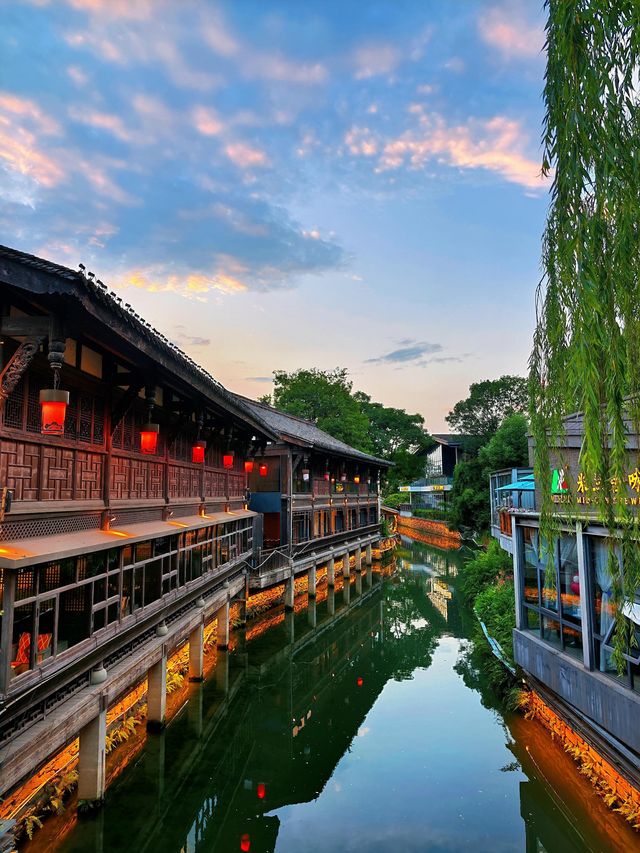 成都鐵像寺水街 | 邂逅古與今的詩意之地