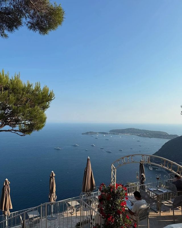 超美法國蔚藍海岸的中世紀懸崖小鎮老鷹巢村埃茲全攻略 超美法國蔚藍海岸的中世紀懸崖小鎮老鷹巢村埃茲全攻略