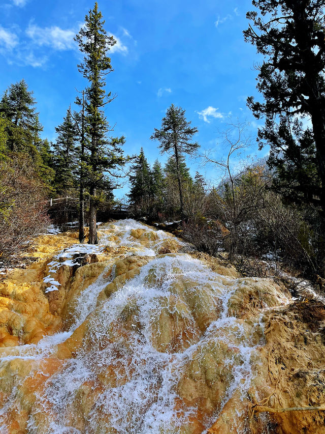 天上瑤池,人間黃龍 天上瑤池,人間黃龍