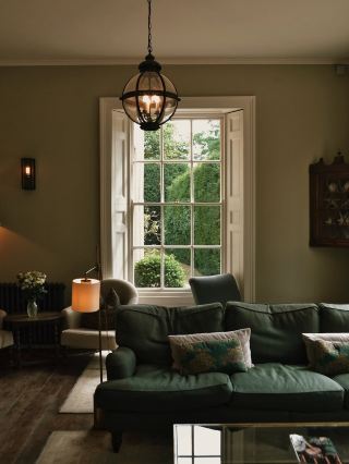 The Cotswolds English Countryside｜A Century-Old Manor Overlooking Pastoral Elegance