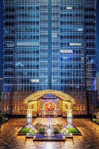 Must-visit for New Year's Eve in the Magic City! The golden feast at Jin Mao Tower is absolutely stunning