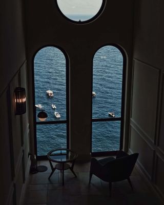 สืบทอดจิตวิญญาณแห่งงานฝีมือ | การตีความใหม่ของการออกแบบยุคกลางของอิตาลี