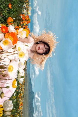 赛里木湖の花海は最高！まるで油絵のような仙境に迷い込んだみたい'