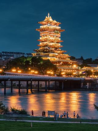 成都からわずか1時間！こののんびりとした小さな街には、素晴らしい可能性が秘められています！