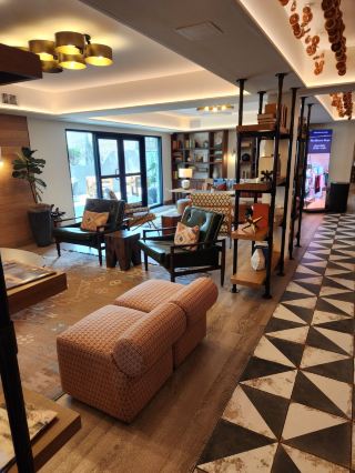 希爾頓 - AX Biltmore 酒店嘅超讚住宿體驗。