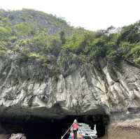 Halong bay day cruise! 