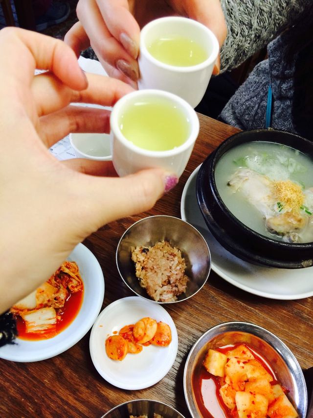 韓國🇰🇷必吃美食😋人蔘雞湯粥📍Congee House 콘지하우스