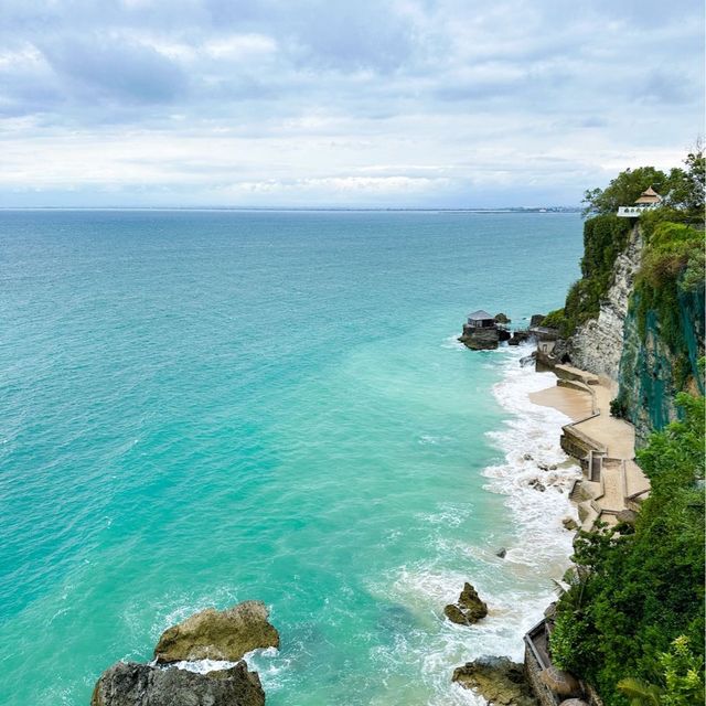 Bali is more than a place🇮🇩It’s a mood, it’s magical✨It’s a tropical state of mind🌴