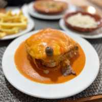 《🇵🇹葡萄牙旅行》波圖名物Francesinha🥪