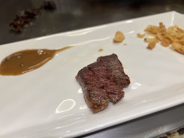 台中夏慕尼文心店｜和牛套餐，麵包、櫻花蝦炒飯可以續點