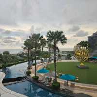 Grand Center Point Pattaya .. มาเจอฝนเลยอยู่แต่ใน รร. 