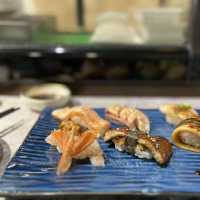📍香港九龍城｜渡邊屋 · 超隱世壽司餐廳！即叫即製新鮮壽司超厚魚生丼🍣
