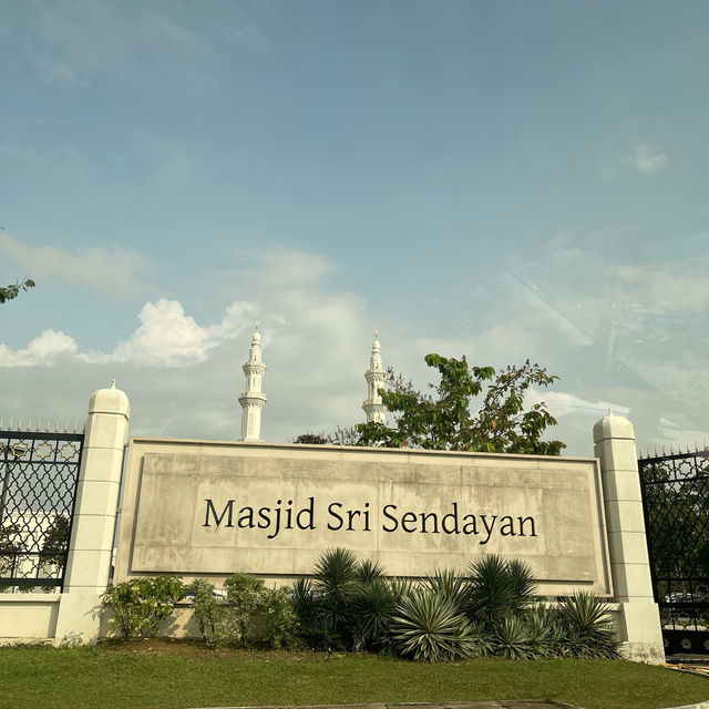 Masjid Sri Sendayan
