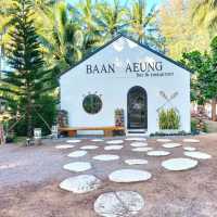 บ้านเอื้อง bar&restaurant