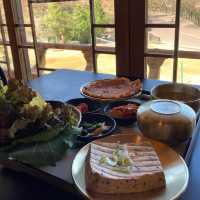 ソウル《南山公園》カジュアルな韓屋造りの食堂