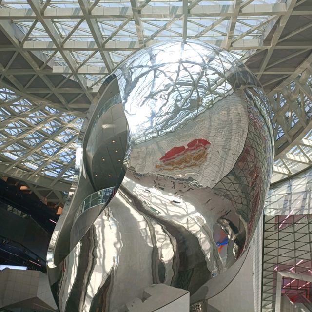 深圳當代藝術與城市規劃館