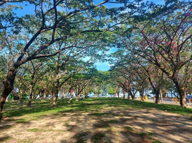 สะพานหิน สวนสาธารณะริมทะเล