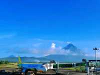 a glimpse of mt mayon