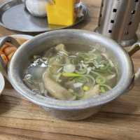 【韓国ソウル・南大門市場】朝食におすすめ！クッパでも楽しめ絶品鶏スープ「タッチンミ」