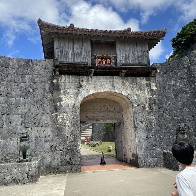 沖縄那覇・「首里城」復興途中の貴重な姿を見れるのは2026年まで！