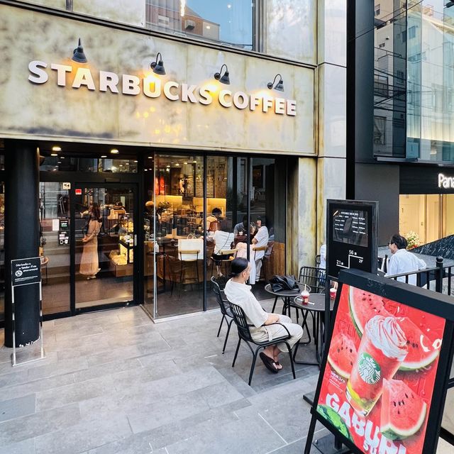 🇯🇵 Omotesando walking street