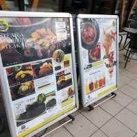 名古屋城外的美食街【金鯱橫丁】