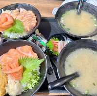 海鮮丼-魚屋
