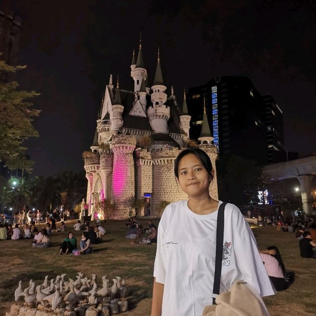 เที่ยว กิน ช้อป ที่จ๊อดแฟร์แดนเนรมิต