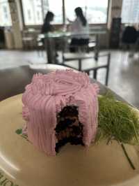 なにこのケーキ！？新感覚でした！